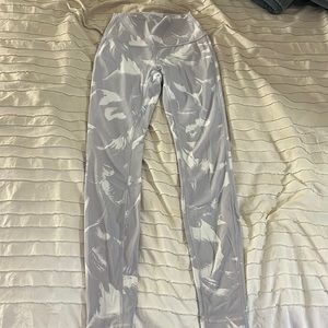 Lululemon wunder train leggings